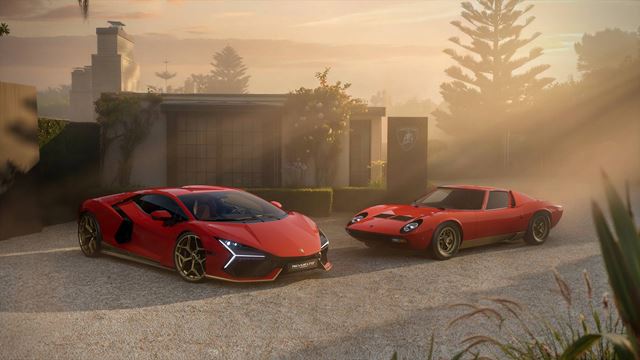 Lamborghini oživilo farby Miury na 1015-koňovom Revuelte 
