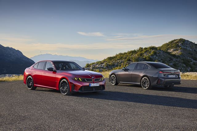 BMW M350 xDrive nahrádza M340i, ponúkne 326 kW a od roku 2027 aj režim Drift Moment 