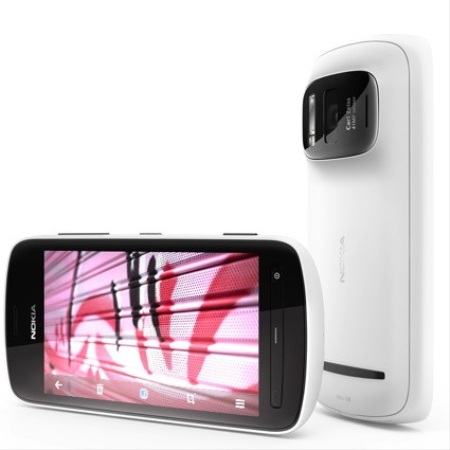 Nokia s Windows Phone a 41 Mpx kamerou v mobile