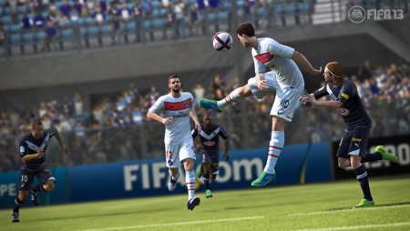 FIFA 13 ide tvrdo po lopte