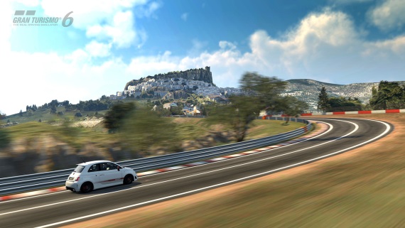 Gran Turismo 6 dostalo aktualizciu 1.12, prina nov tra a dve aut