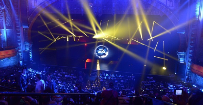 EA Gamescom press konferencia (10:00)