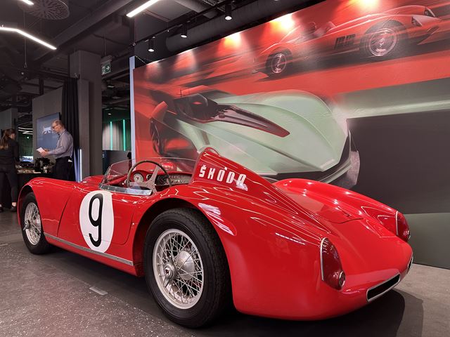 Gran Turismo predstavuje �koda Vision GT 