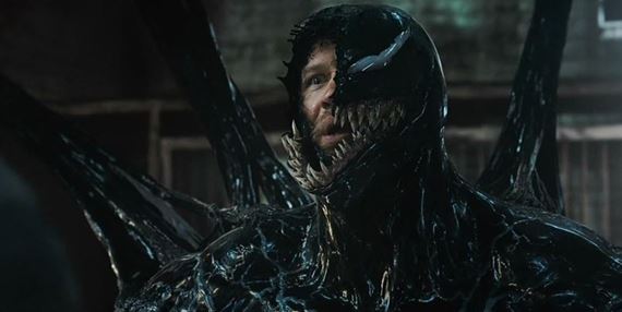 Tretí Venom má prekvapivo fajn emócie, akciu aj humor