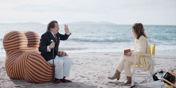 Krásne hravý a uletený kvázi-portrét ikonického umelca v duchu pocty jeho tvorbe a excentrickej osobnosti - Daaaaaalí!