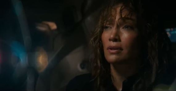 Generický, predvídateľný, patetický a herecky nezvládnutý - Atlas