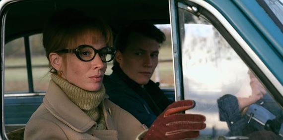 Sme svami, bute snami - heslo, ktor m mrazivo aktulne posolstvo aj vsasnosti. Hodnotme film Vlny