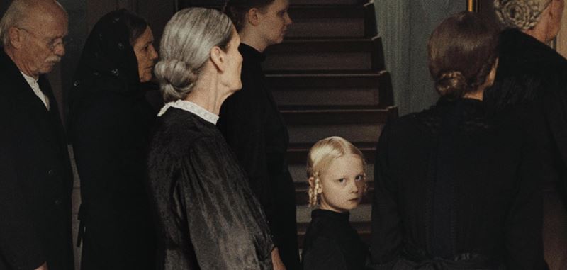 Posledná recenzia roka - po tomto filme budete chcieť byť sami, s vlastnými myšlienkami a v komplikovanom labyrinte interpretácií