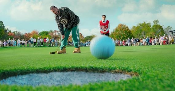 Ste fanúšikmi Sandlera spred 30 rokov? Tak toho tu bohužiaľ nedostanete...