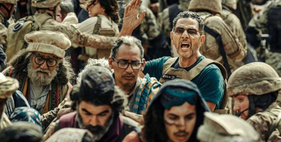 13 dní, 13 nocí dáva tvár ľuďom, o ktorých ste možno doteraz ani nevedeli, ale pomáhali zachrániť životy