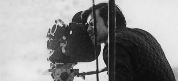 Život alebo film je v tom najlepšom zmysle slova pomníkom Dušana Hanáka