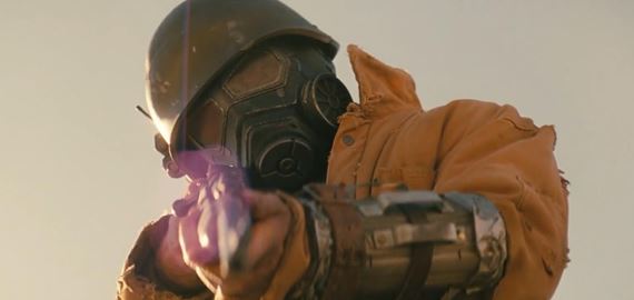 Druh� s�ria Falloutu potvrdzuje, �e nejde o jednorazov� adapta�n� z�zrak, ale o sebavedom� seri�l s vlastnou identitou