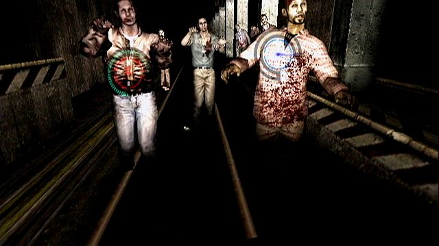 Resident Evil: The Umbrella Chronicles Lov na zombie iba za svetla baterky patr medzi najintenzvnejie scny.