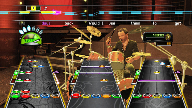 Guitar Hero: Metallica V mulitplayeri je ahie identifikova slab lnok kapely.