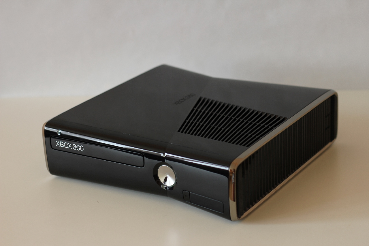 Predstavujeme Xbox360 250 GB