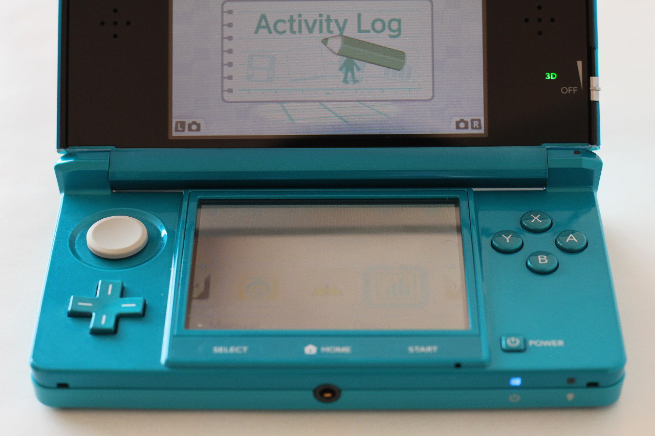 Predstavujeme: Nintendo 3DS 3DS sa me pochvli najlepou softvrovou vbavou spomedzi handheldov.