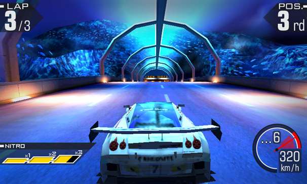 Ridge Racer 3D asom treba investova do lepch strojov.