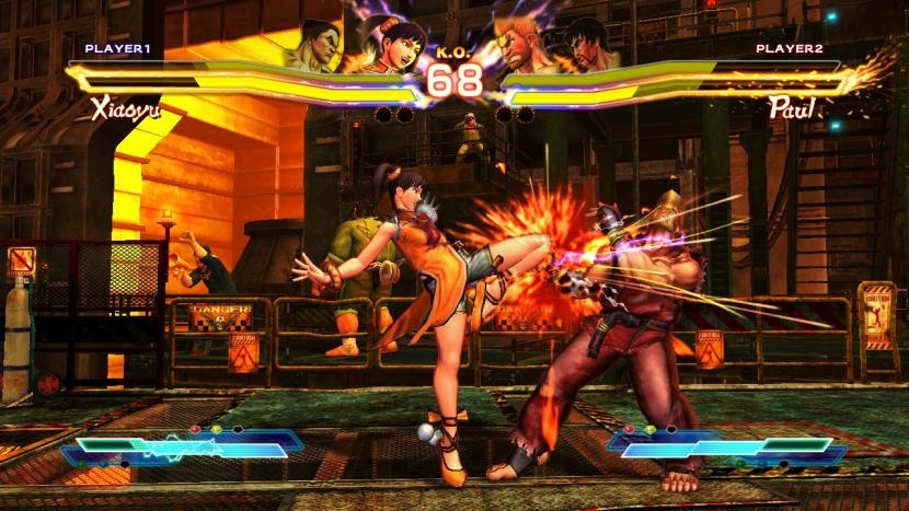 Street Fighter x Tekken Súbojový systém skvele komibuje tagovanie s normálnym bojom.