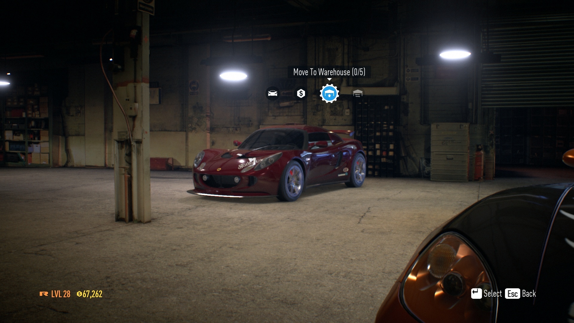 Need for Speed (PC) Vaše autá sa teraz dajú z garáže premiestňovať do skladu, čím sa celková kapacita zvýšila na 10.