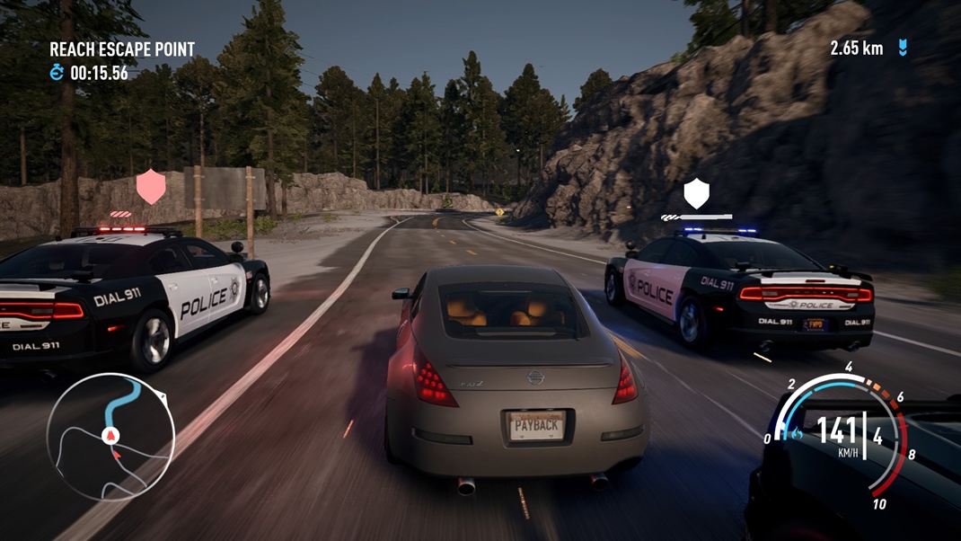 Need for Speed: Payback Konečne policajti. Len škoda, že sú neschopní, ľahko zničiteľní a ujdete im prejazdom posledného checkpointu.