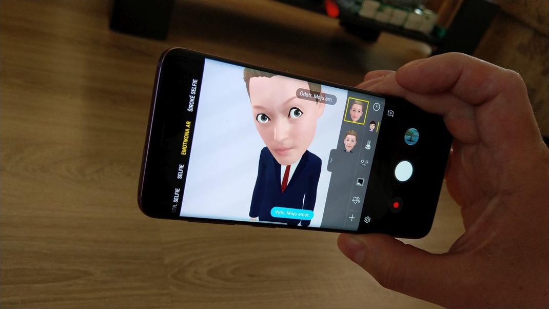 Samsung Galaxy S9 Samsung pridal svoju verziu animovanch emoji
