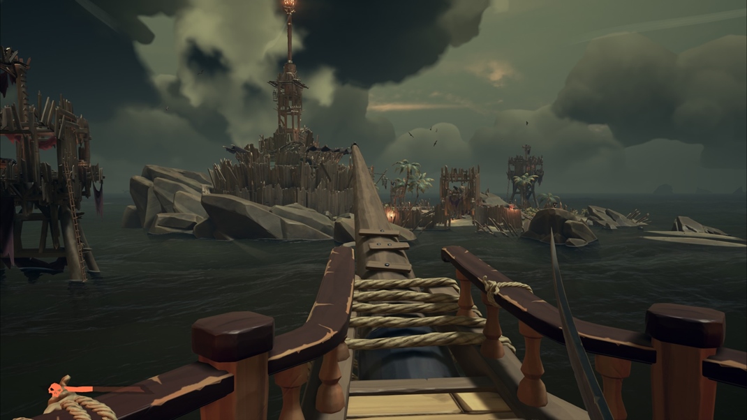Sea of Thieves Niekedy sa s inými hráčmi stretnete pri pevnosti pirátov alebo krakenovi. Záleží aj na tom, či chcú s vami spolupracovať.