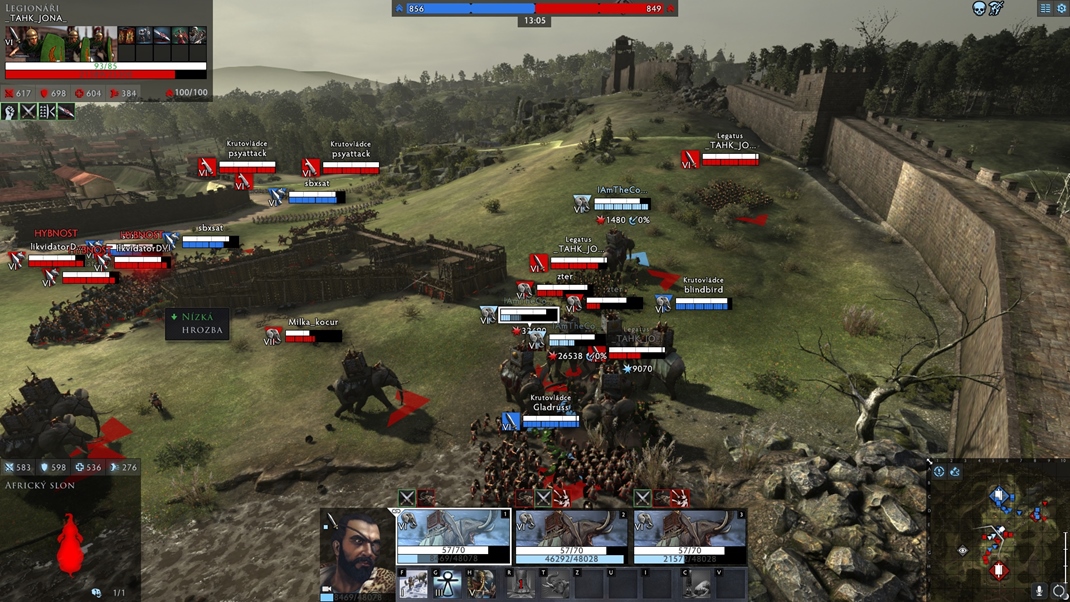 Total War: Arena Boje síce majú limitované strategické možnosti, ale sú dramatické.