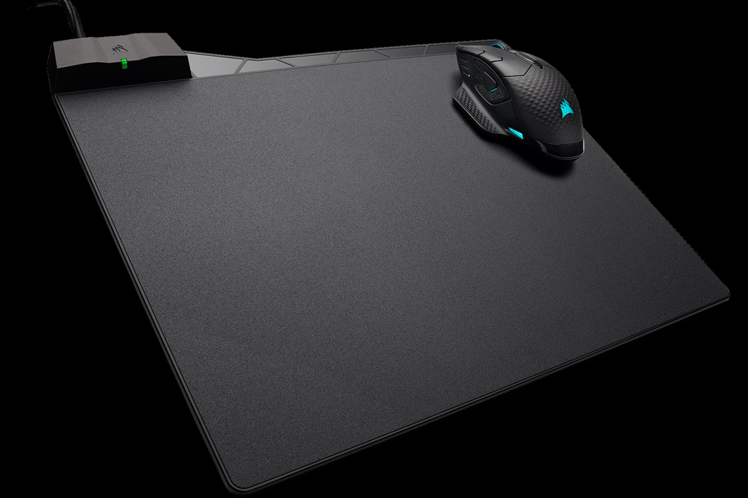 Черный core. Corsair Dark Core RGB disassembled. Корсар дарк кор. Коврик Corsair mm1000.