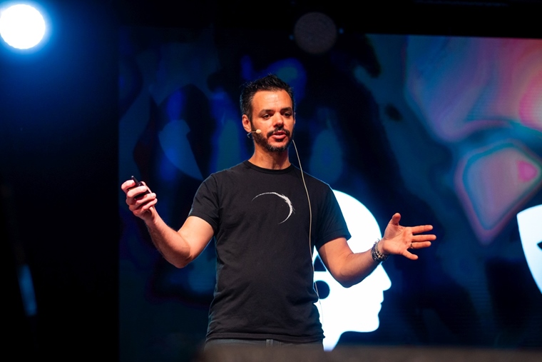 Ke sa hry pribliuj k filmom: David Hubert o tvorbe scn v Tomb Raider a Deus Ex