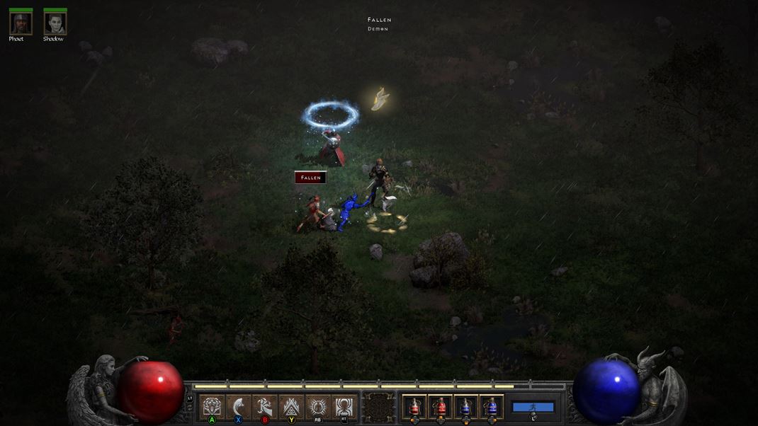Diablo II: Resurrected Aj na PC sa dá hrať gamepadom. Všimnite si, že môžete mať až šesť priradených schopností.