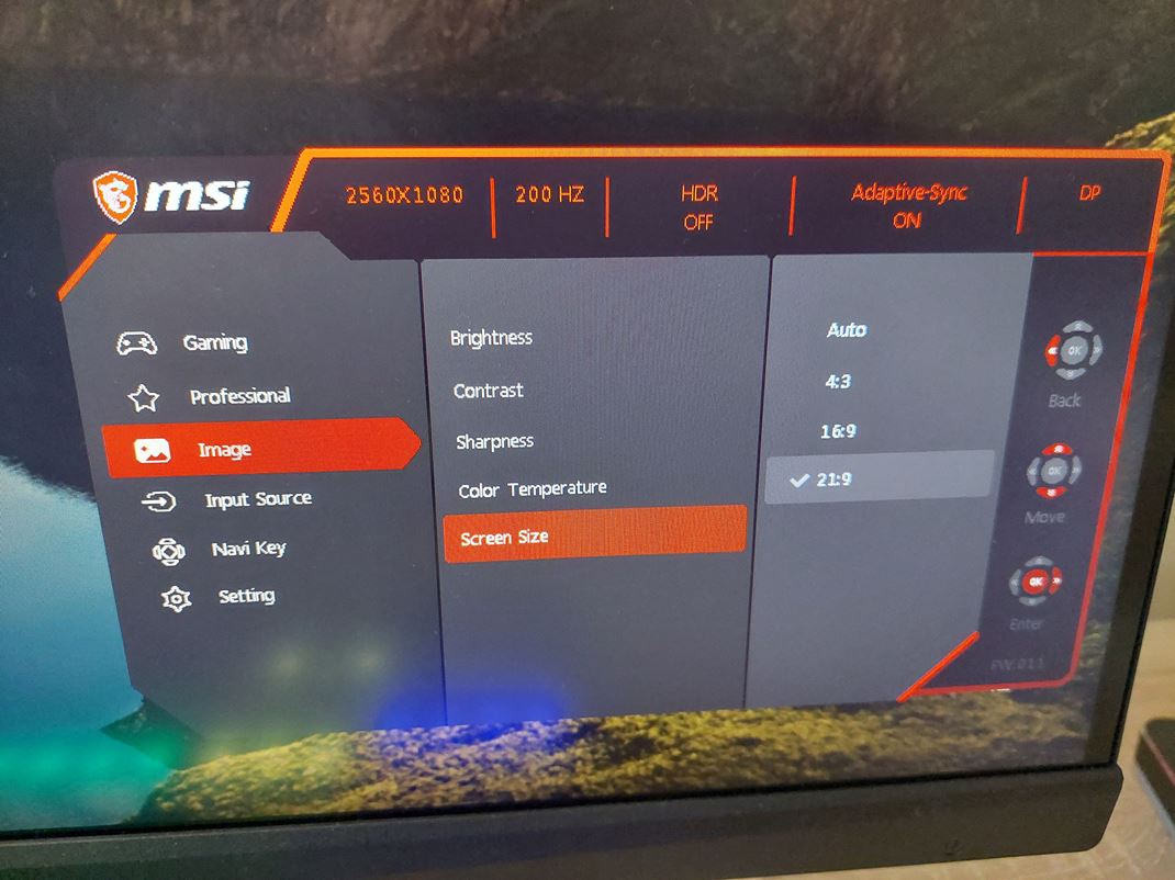 MSI Optix MAG301RF - ultrawide pre esports hrov Viete si aj oreza displej pre starie hry na 16:9.