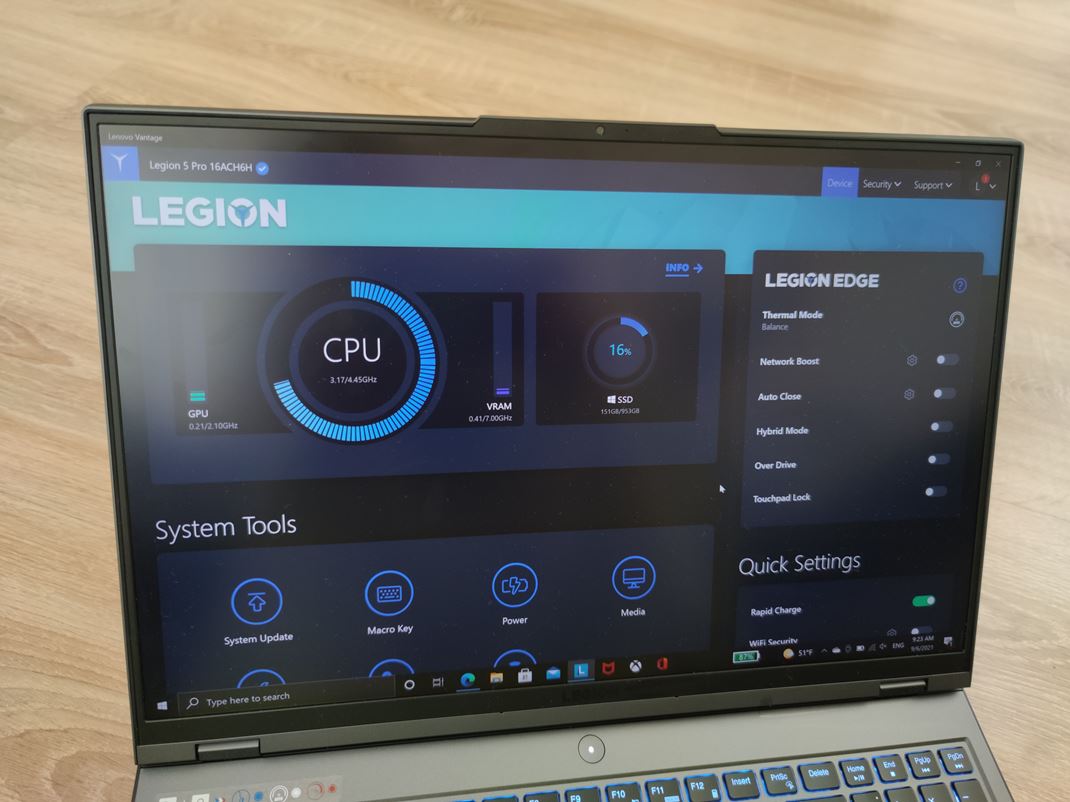 Lenovo Legion 5 Pro 16ACH6H Lenovo má vlastnú aplikáciu, cez ktorú updatujete a upravujete notebook.