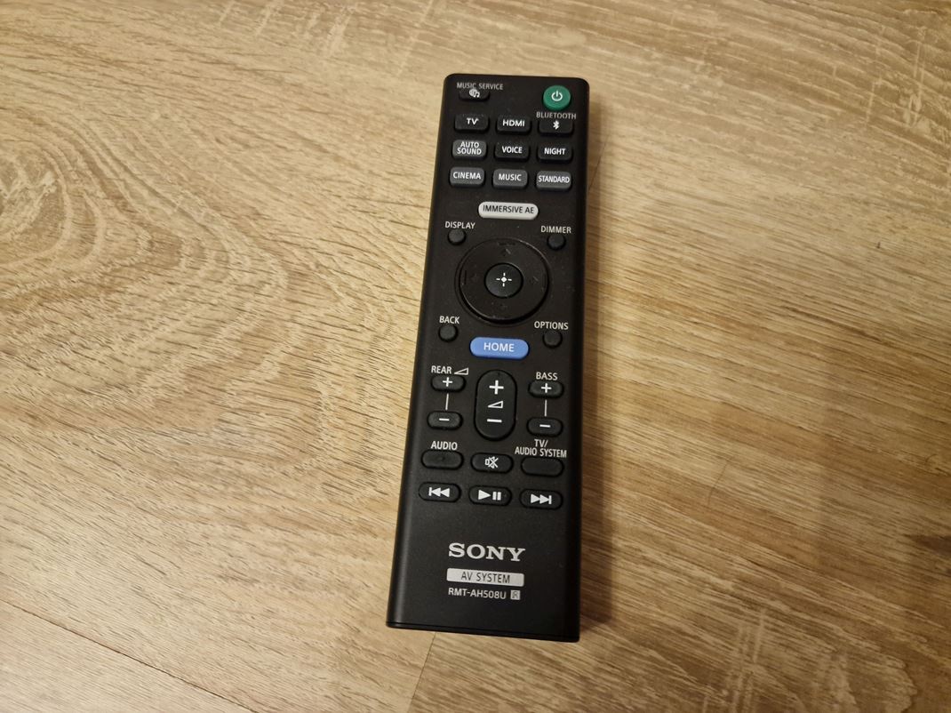 Sony 48'' A90K OLED  Zvuk viete prepojiť aj na Bluetooth.