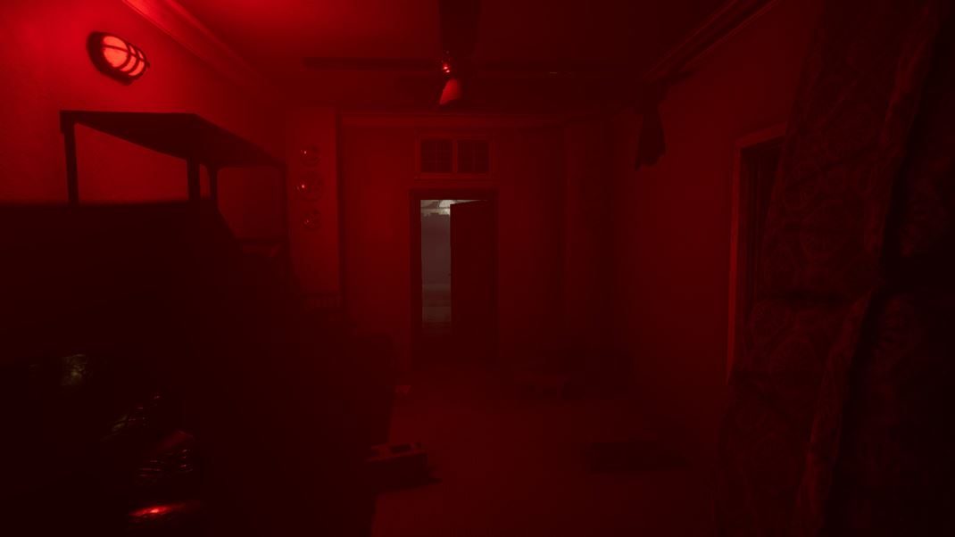 MADiSON Vypnutý generátor a červené osvetlenie sú dostatočným hororom aj bez pobehujúcich monštier.