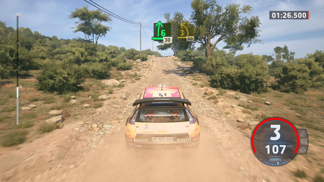 EA Sports WRC Kea sa dokala nronch trat s astou zmenou povrchu (kamene/otolina/hlina).