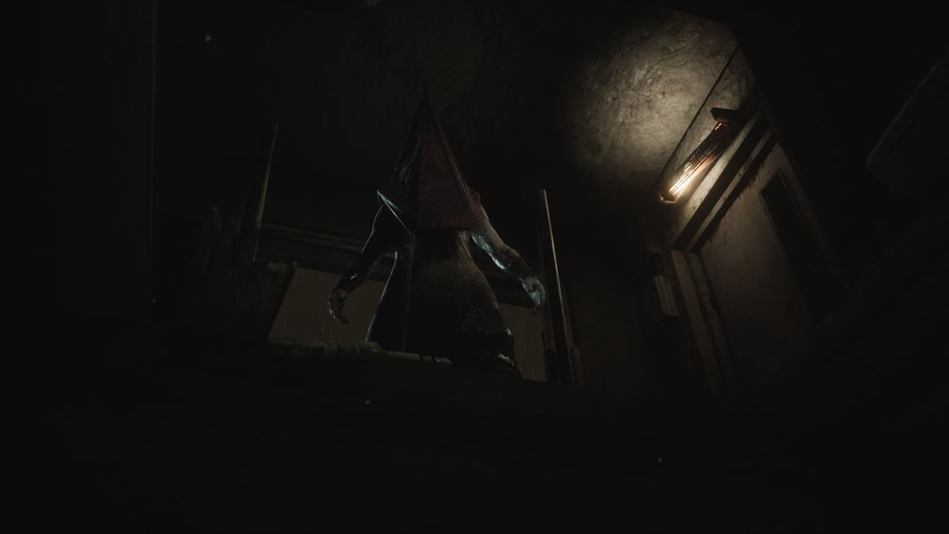 Silent Hill 2 Objav sa aj tto ikonick kreatra.