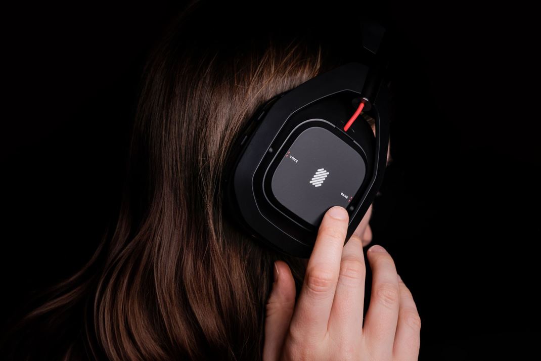 Logitech PRO 2 Lightspeed & Astro A50 