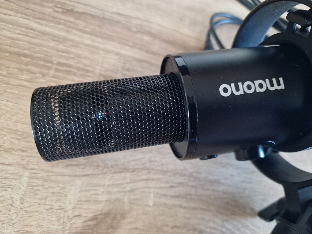 Maono PD300X mikrofn Penov ochranu mete da dole