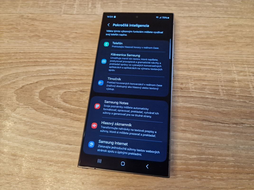 Samsung Galaxy S24 Ultra Mobil m zapracovan irok monosti vyitia AI.