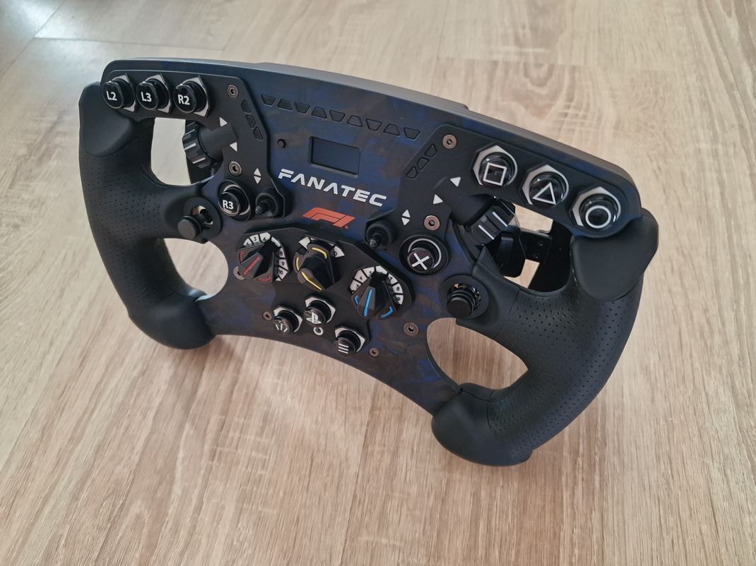 Fanatec Clubsport Racing Wheel F1 bundle - hardvérový test / recenzia ...