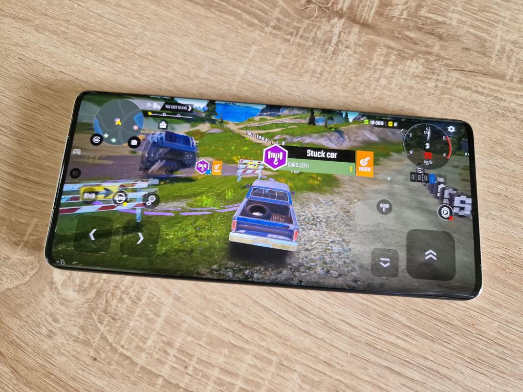 Motorola Edge 50 Pro Vkon v hrch nebude problm, zrove sa mobil vrazne nezahreje.
