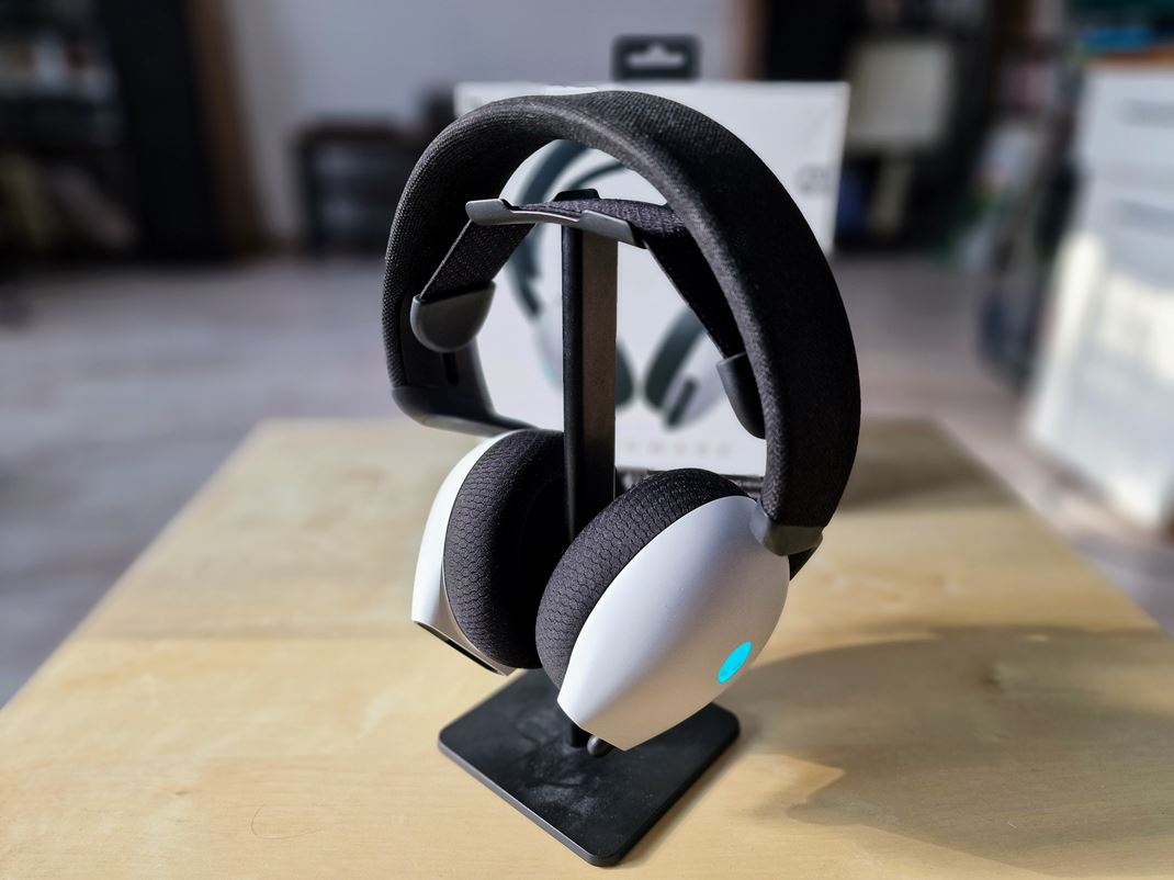 Alienware 720H - wireless hern headset