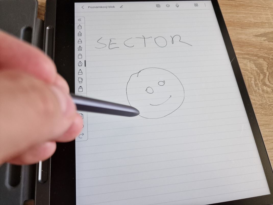 Lenovo Smart Paper Zameranie na jednoduch psanie poznmok a kreslenie je cti.