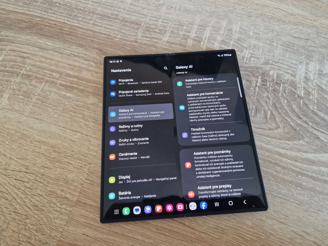 Samsung Galaxy Z Fold6 AI funkcie nechbaj, viete preklada hovory, texty, robi sumre a, samozrejme, AI prvky s aj vo fotkch.