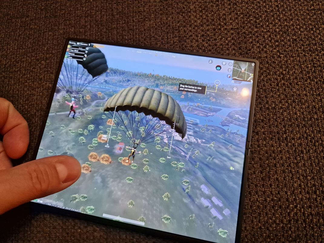 Samsung Galaxy Z Fold6 Hranie na vekej obrazovke je pardne, prstami si prakticky nezavadziate