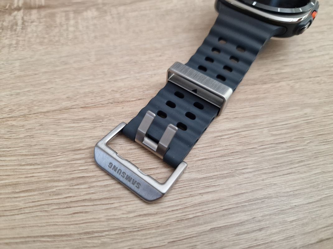 Samsung Galaxy Watch Ultra Systm ptka je teraz dvojit.