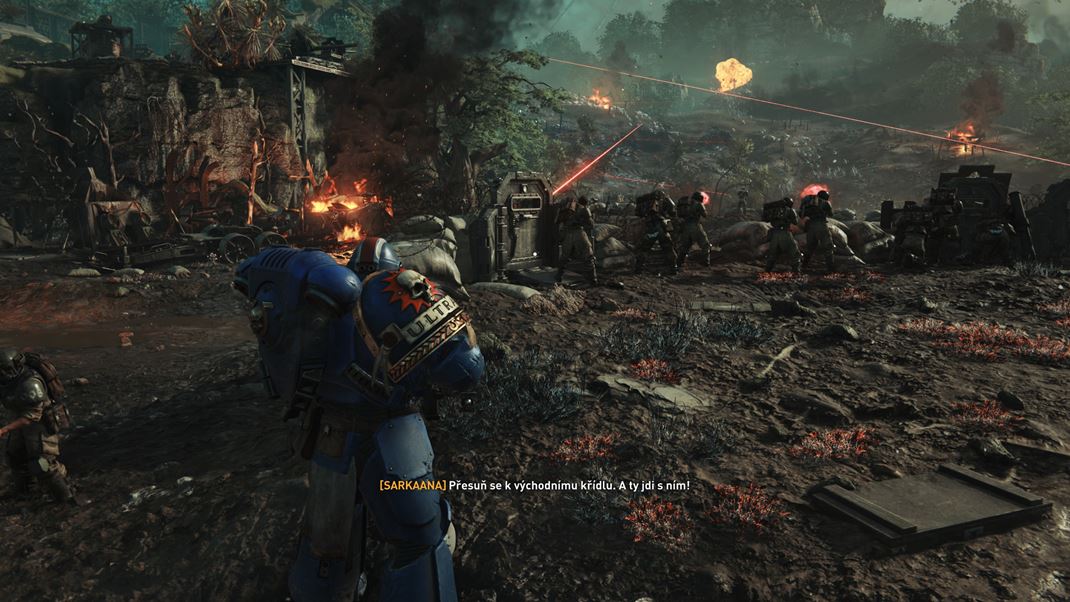 Warhammer 40,000: Space Marine 2 Scny s pardne a maj skvel atmosfru.