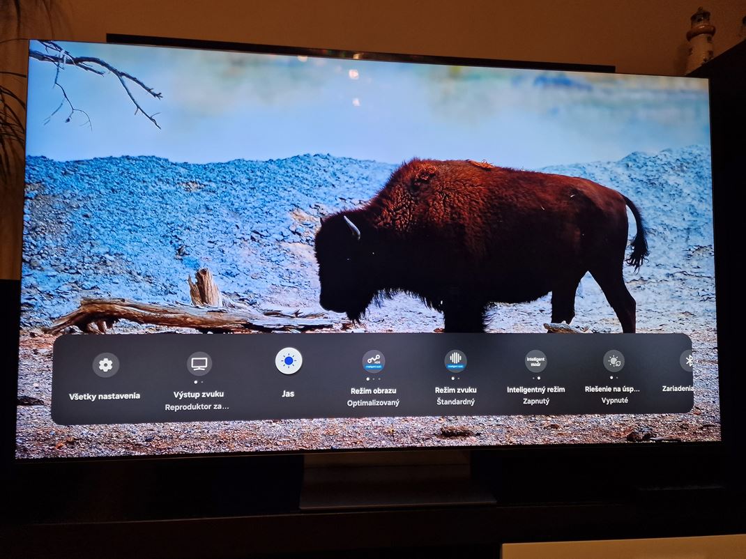 Samsung QLED 65'' QN900D - 8K miniLED TV Nechba rchle menu na nastavenia.