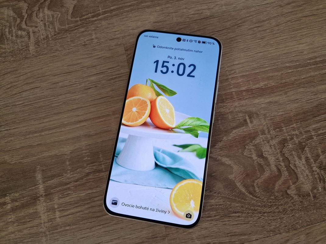 Honor 400 Je pekn, ete keby dotiahli rovnak medzery okolo displeja a rovnak zaoblenia.