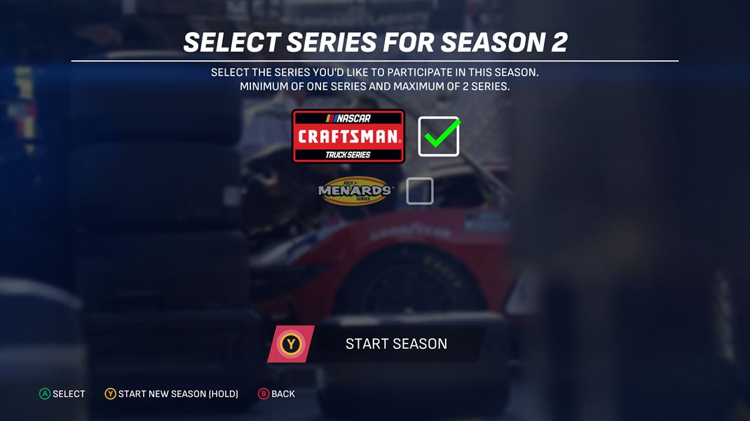 NASCAR 25 V karire mete jazdi aj viac sri naraz